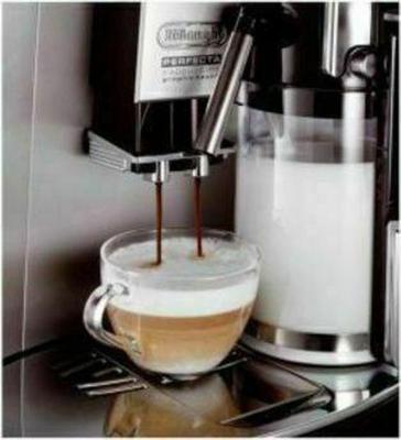 DeLonghi ESAM 5600.S Espresso Machine