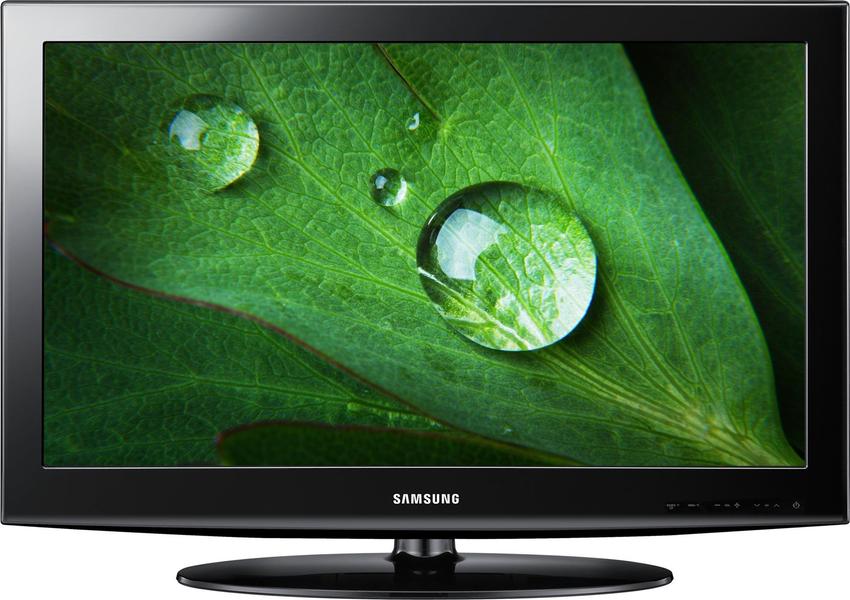 Samsung LE32D403 front on