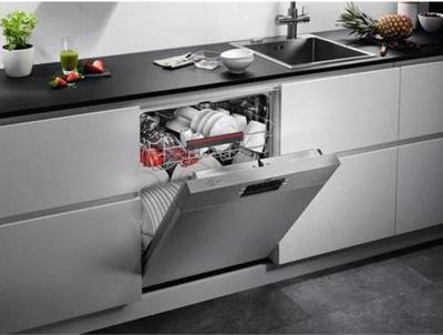 AEG FUS5360CZM Dishwasher