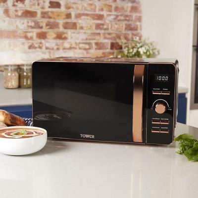 Tower T24021 Microwave