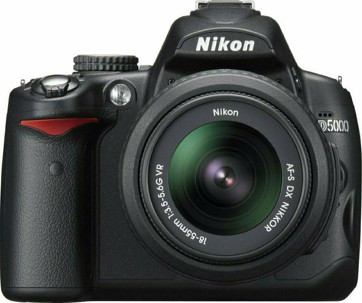 Nikon D5000 front