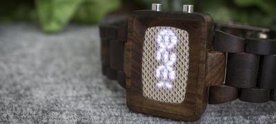Kisai Xtal Wood Link Smartwatch