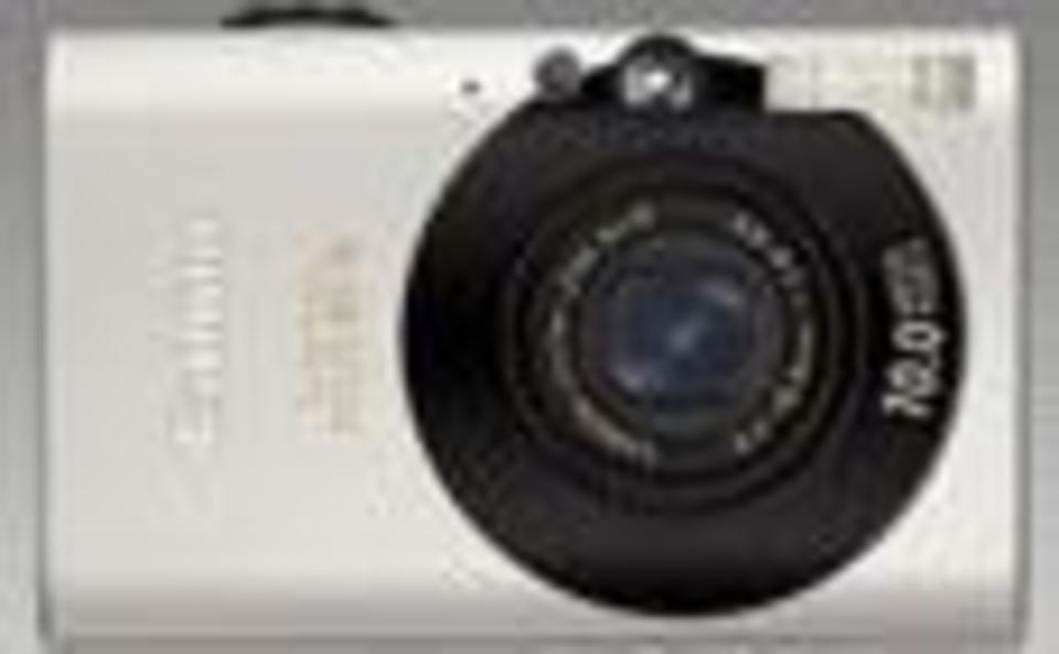 Canon PowerShot SD770 IS front