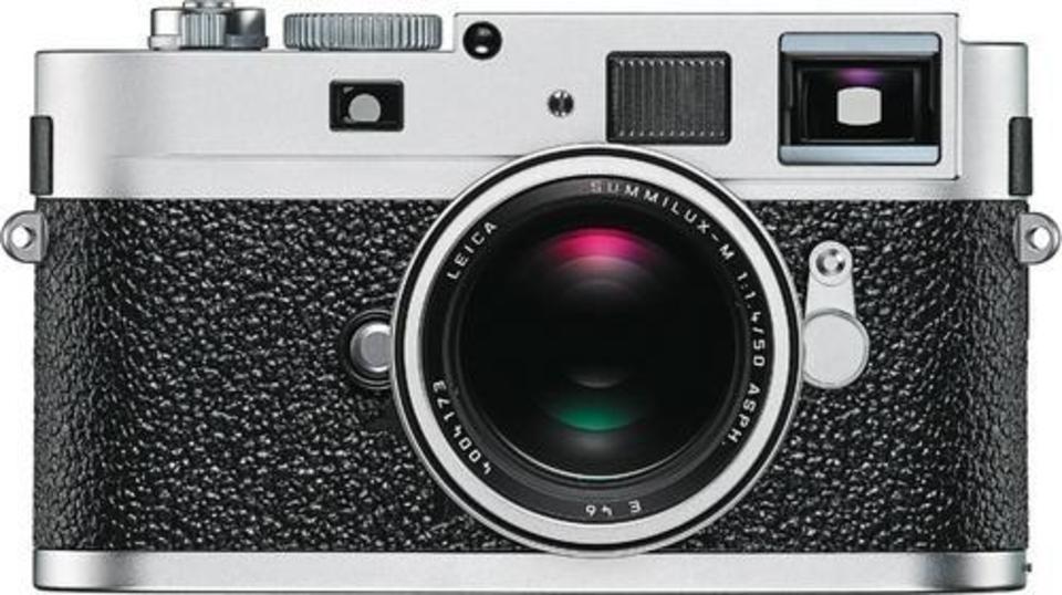 Leica M9-P front