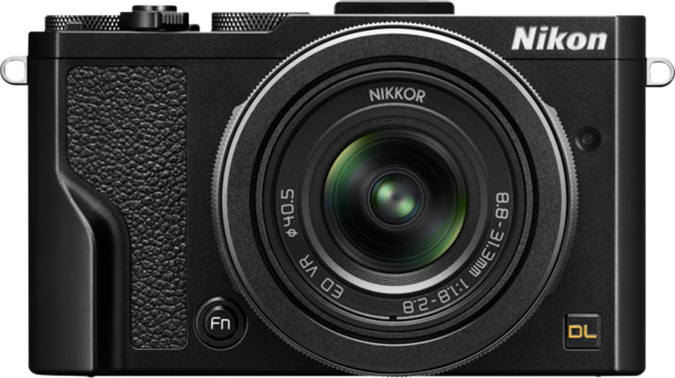 Nikon DL 24-85 front